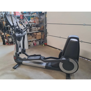 Trenażer eliptyczny 95X Engage - Life Fitness Outlet